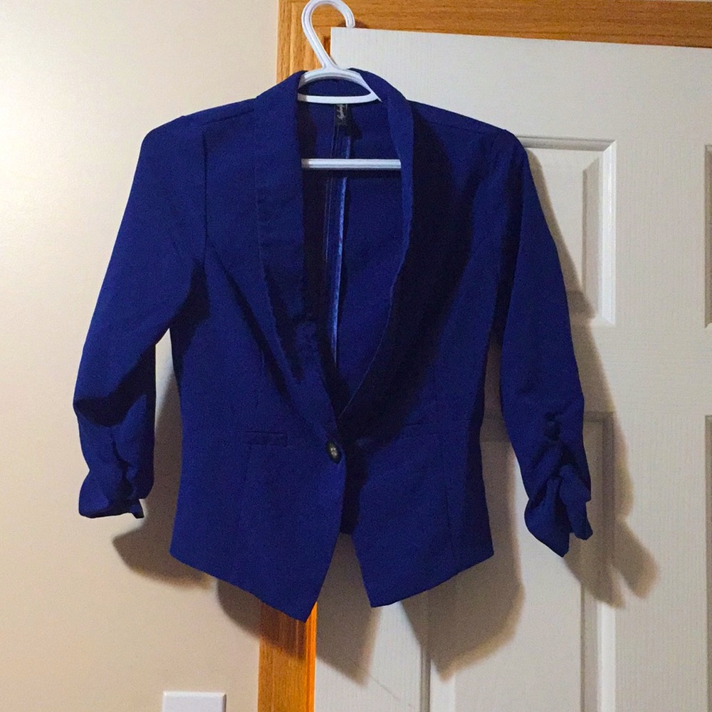 Spacegirly blue blazer